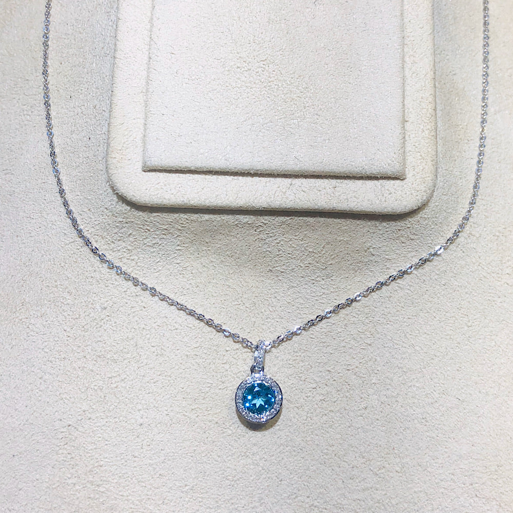 14Kt White Gold Blue Topaz Pendant