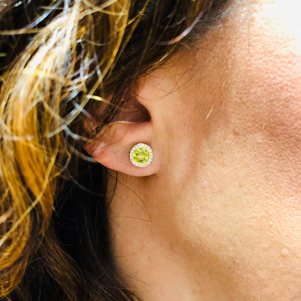 14Kt Yellow Gold Diamond and Peridot Stud Earrings