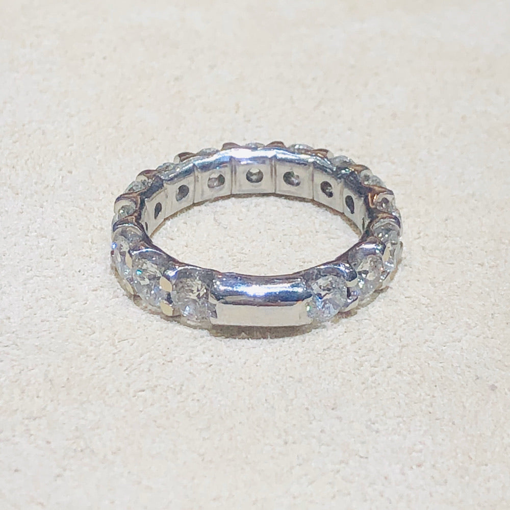 2.9 Ctw 14Kt White Gold Eternity Wedding Band