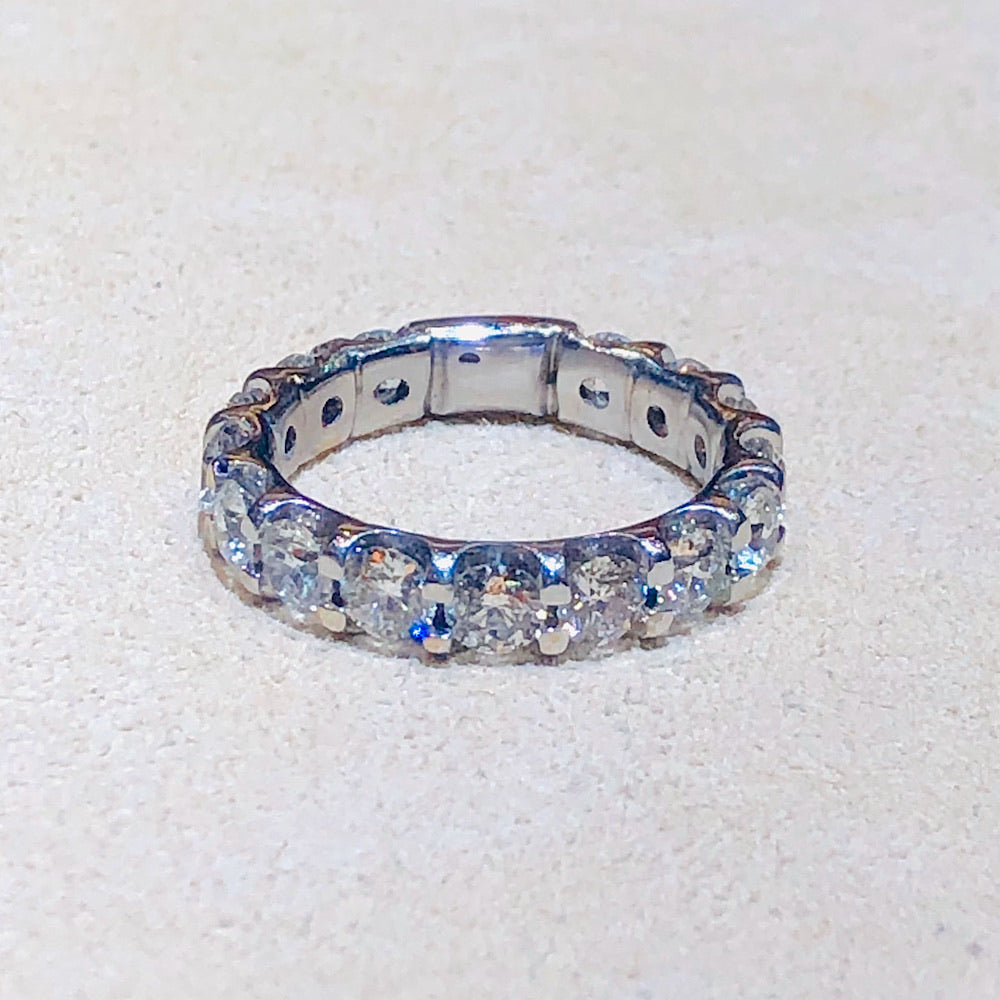 2.9 Ctw 14Kt White Gold Eternity Wedding Band