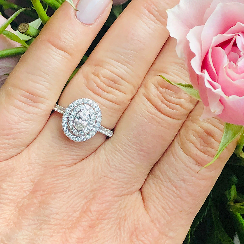 14Kt White Gold Oval Diamond Engagement Ring