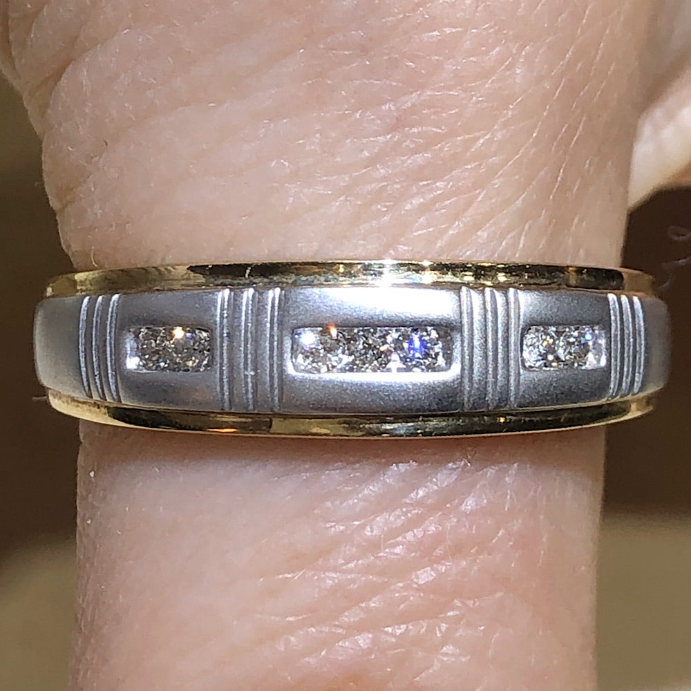 DIAMOND TWO-TONE MENS RING