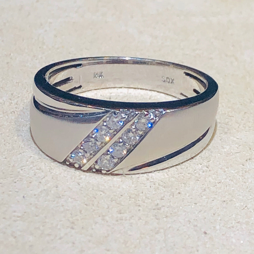 14Kt White Gold Men 0.25 CTW Diamond Wedding Band