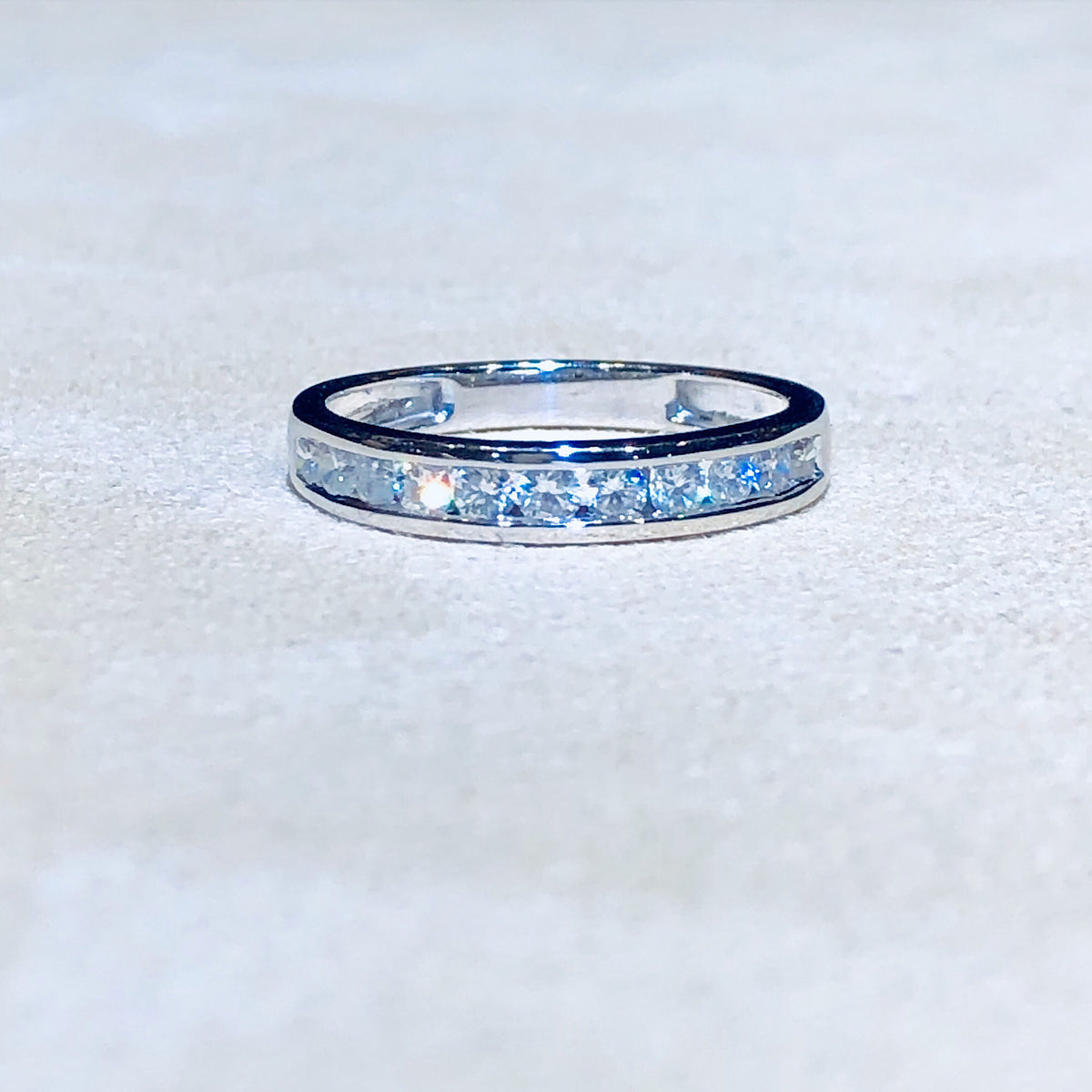 0.5Ctw 7 Channel Diamond set Wedding Band