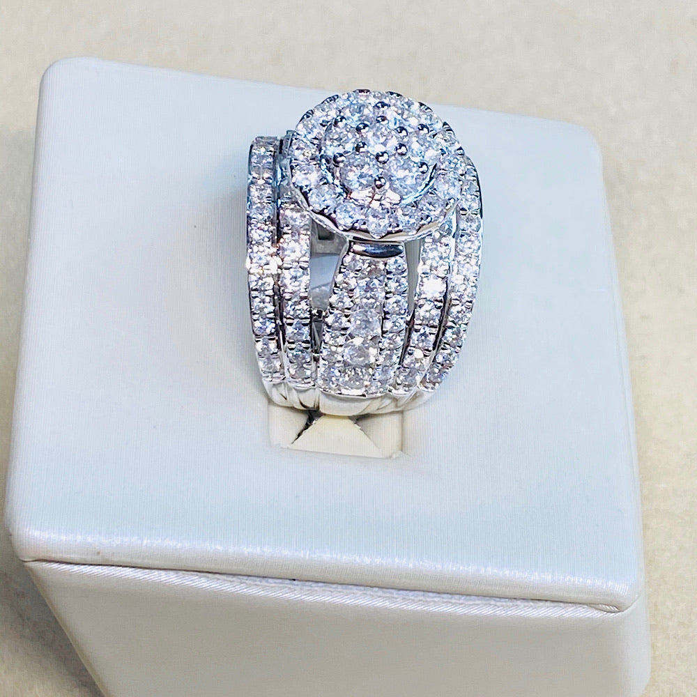 10Kt White Gold Diamond Engagement Ring 3.00CTW