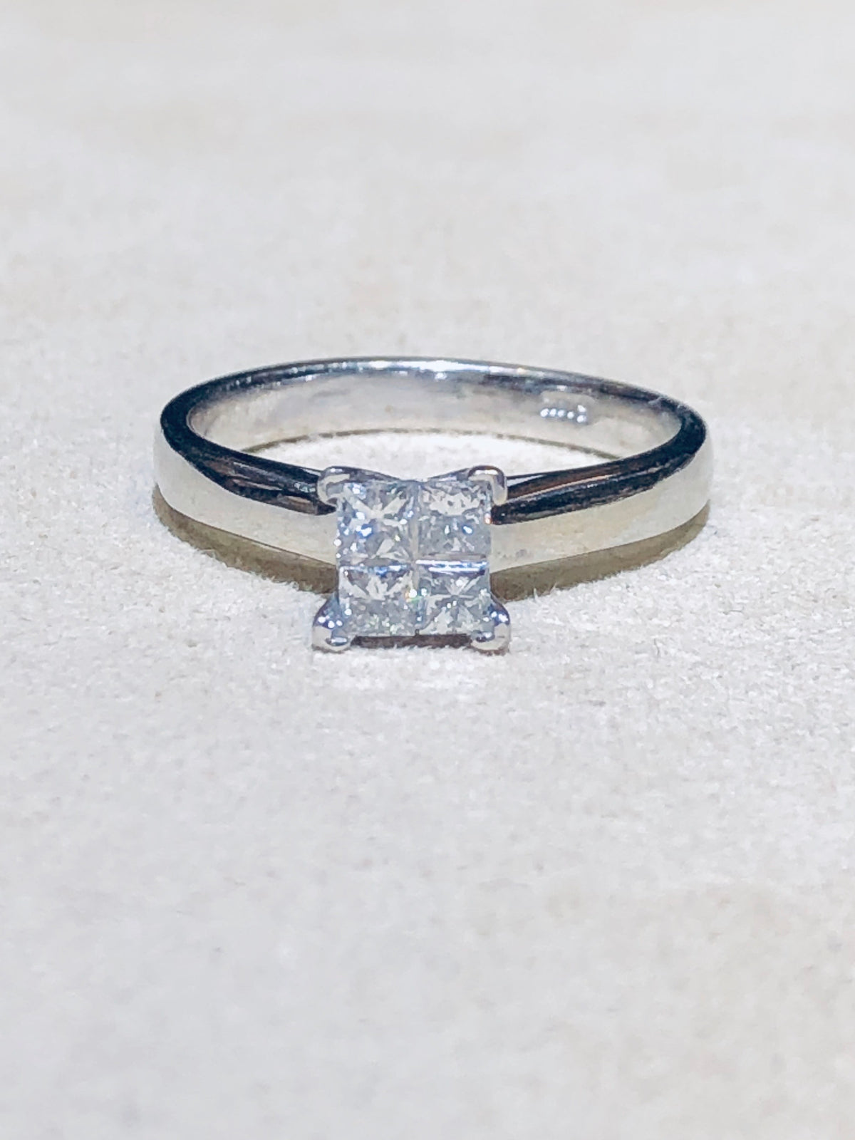 1/2 Ctw Princess Cut Engagement Ring