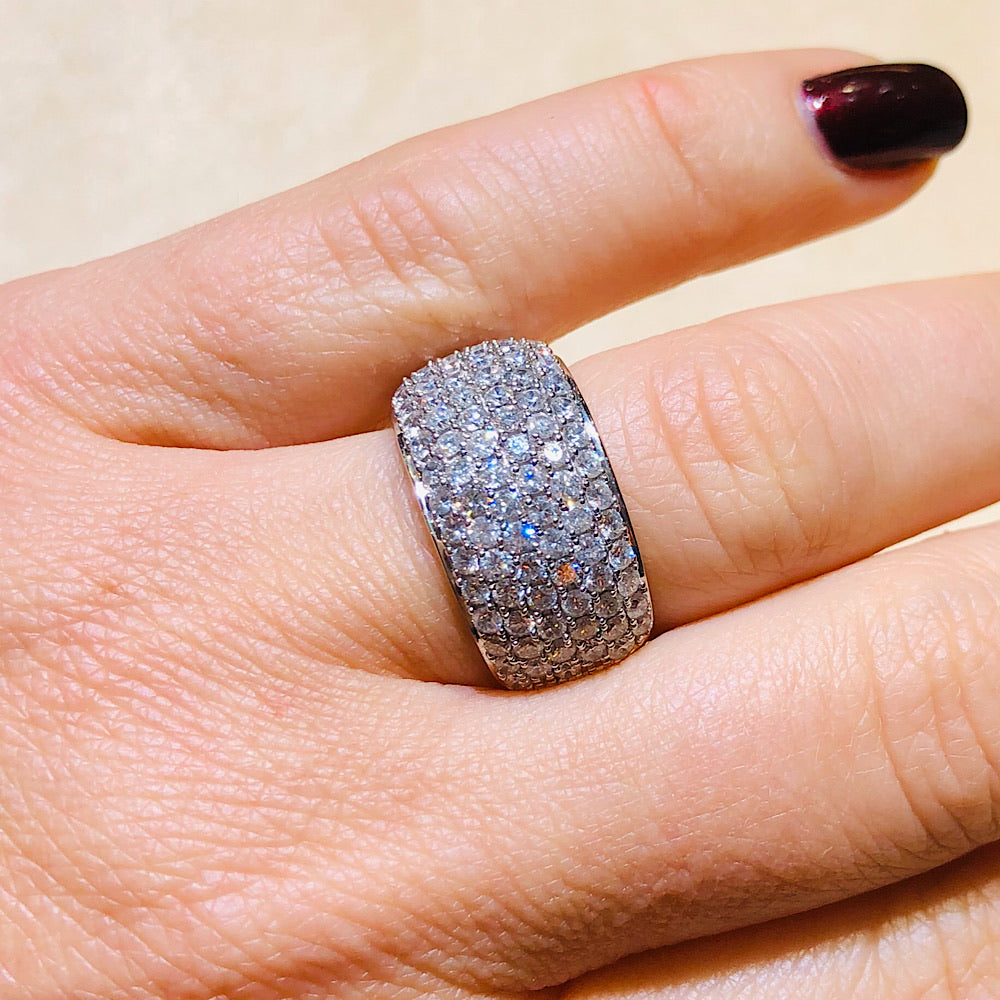 GORGEOUS TWO TONE DIAMOND BANDS 2.00 CTW 10 Kt WHITE GOLD