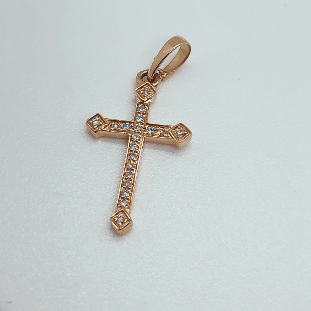 0.04 Ctw Diamond Cross Pendant