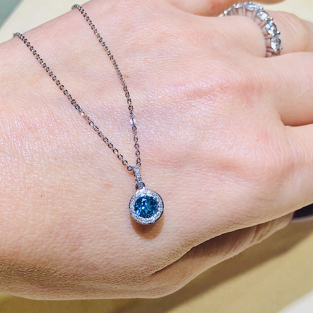 14Kt White Gold Blue Topaz Pendant