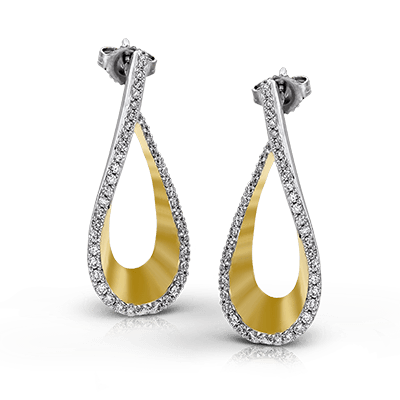 Refined Rebel Earring ZE156