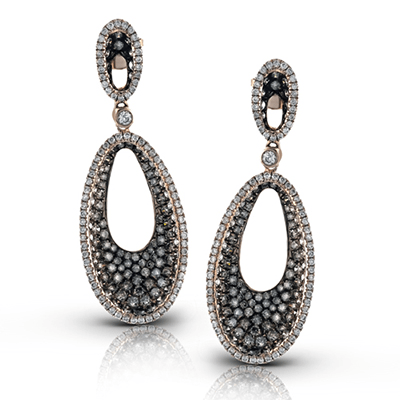 Refined Rebel Earring ZE422