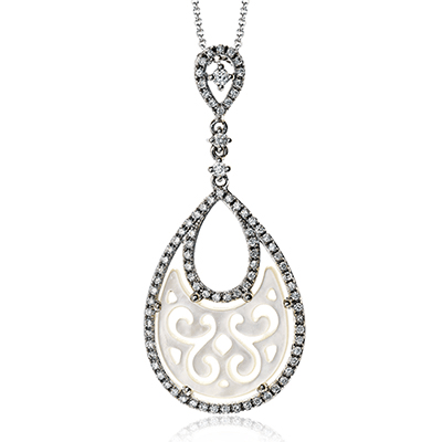 Refined Rebel Pendant ZP776