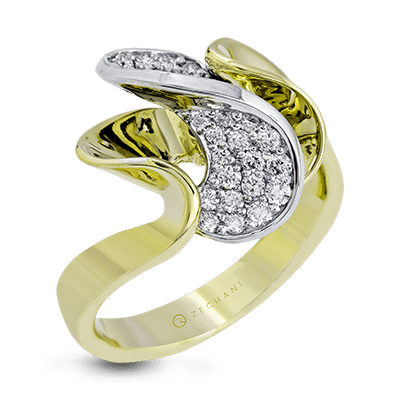 Refined Rebel Right Hand Ring ZR1367